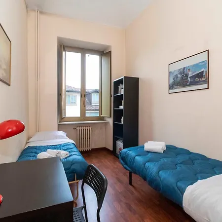Piazza Statuto Comfy - With 2 Balconies * Turin
