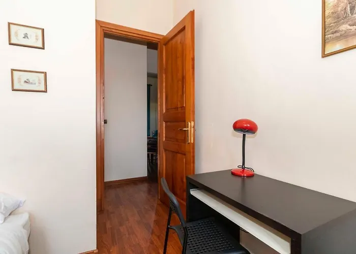 Apartmán Guesthost - Piazza Statuto Comfy - With 2 Balconies *