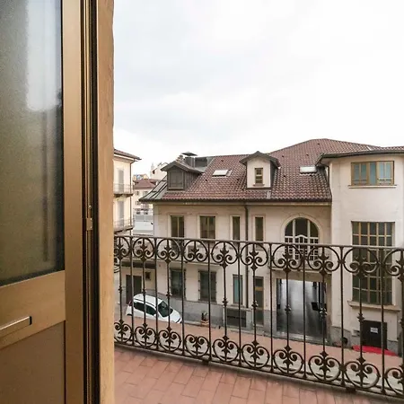 아파트 Guesthost - Piazza Statuto Comfy - With 2 Balconies