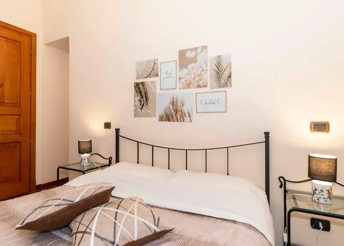 Appartement Guesthost - Piazza Statuto Comfy - With 2 Balconies