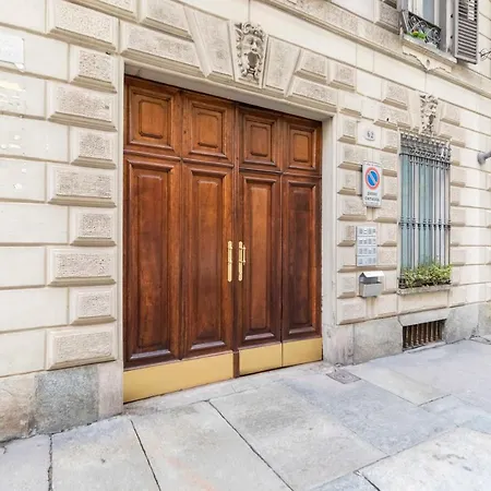 Apartament Guesthost - Piazza Statuto Comfy - With 2 Balconies *